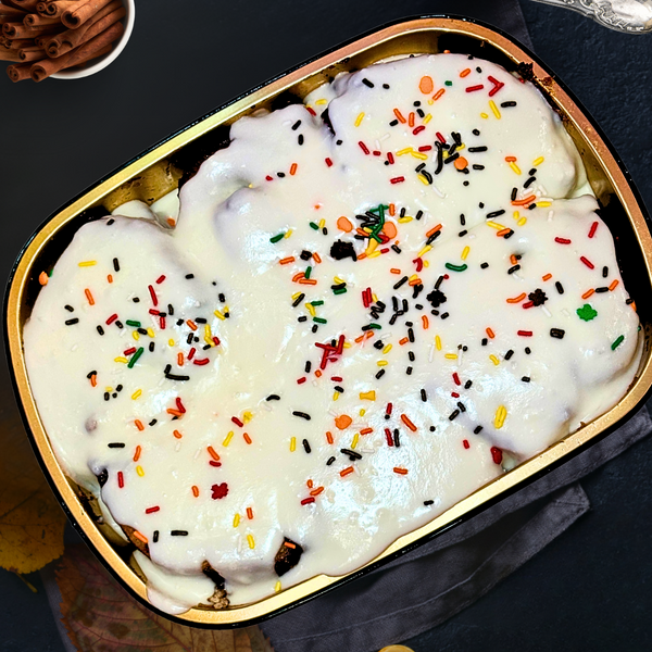 Heat & Frost Cinnamon Rolls